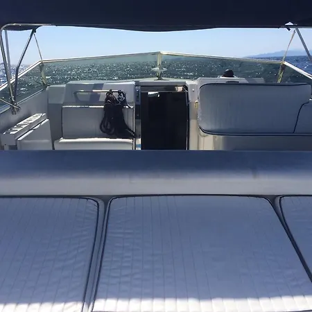 Boat Botel