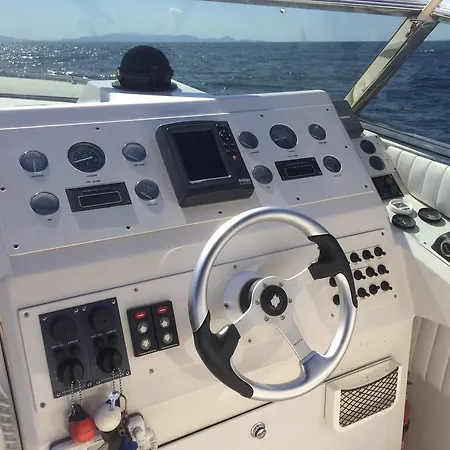 Boat Botel *
